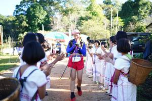 BIB: 272
                            <button type="button" onclick="openModal(19025481)" class="btn btn-primary btn-sm float-right btn-popup" data-toggle="modal" data-target=".modal-high-quality">
                        <i class="fas fa-shopping-cart"></i> Add to Cart
                    </button>
                                            <button type="button" onclick="isThisMe(19025481, true)" class="btn btn-success btn-sm float-right btn-popup btn-isme hidden" data-toggle="tooltip" data-placement="bottom" title="นี่คือรูปของคุณใช่ไหม คลิกที่นี่เพื่อเอาเข้าอัลบั้ม">
                        <i class="fas fa-plus"></i> Add to album
                    </button>
                    <button type="button" onclick="isThisMe(19025481, false)" class="btn btn-warning btn-sm float-right btn-popup btn-isnotme hidden">
                        <i class="fas fa-ban"></i> Remove from album
                    </button>